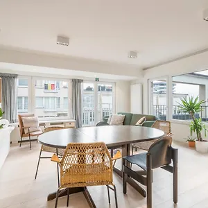 Modern And Bright Seaside App W Seaview & Terrace , Ostende Belgique